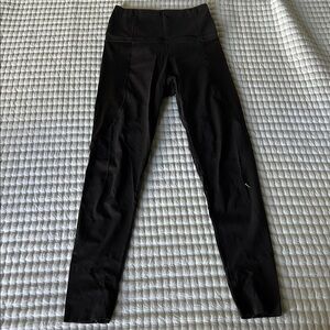 Black High-Waisted Leggings OYSHO